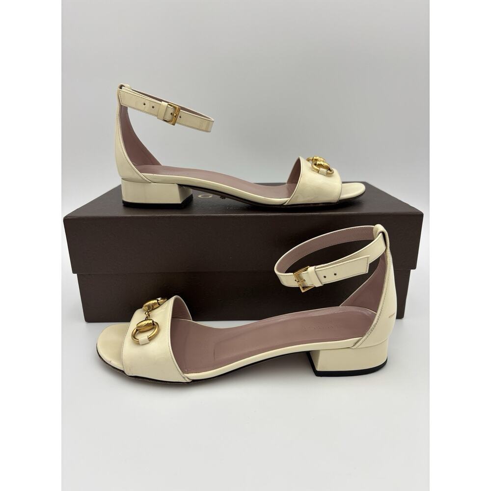 Gucci Horsebit Sandals Cream Patent Leather Size 37 / 7 Adjustable Ankle Strap - Picture 2 of 16